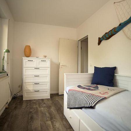 Schöne Ferienwohnung Breege Exterior foto
